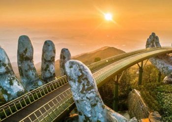 Xe Đà Nẵng đi Bà Nà Hill